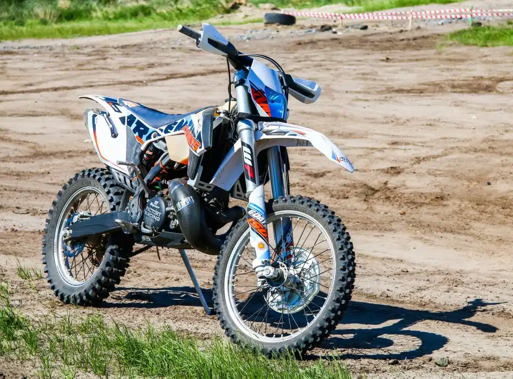 moto tout terrain KTM