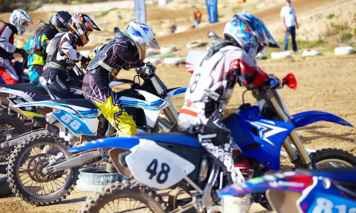 Découverte de la pratique du motocross pour les enfants : comment commencer en toute sécurité ?